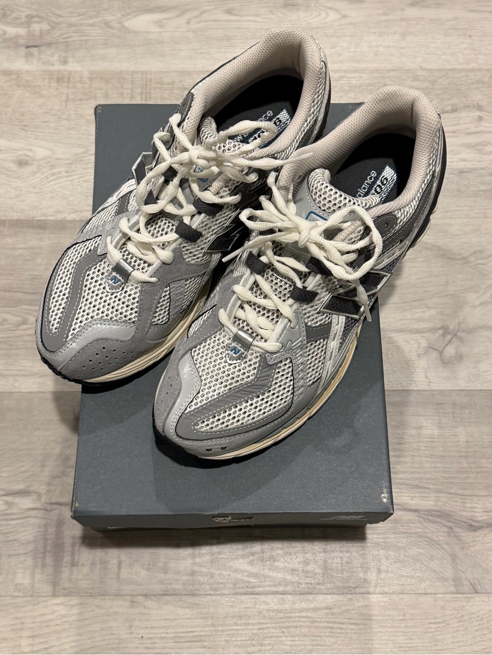 New Balance 1906r utility sz 10.5 Men’s Grey Mesh Running Sneakers